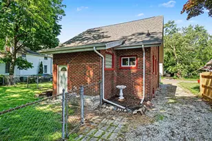 831 Bush St, Jackson, MI 49202 - Photo 23