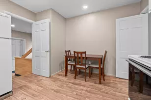 529 East St, Jonesville, MI 49250 - Photo 29