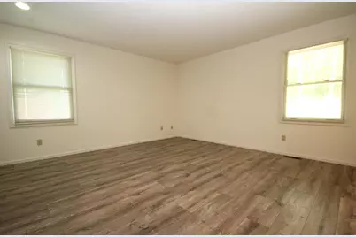 52201 Pine Tree Lane, Three Rivers, MI 49093 - Photo 11