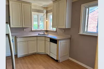 15464 Cameron Street, Southgate, MI 48195 - Photo 7