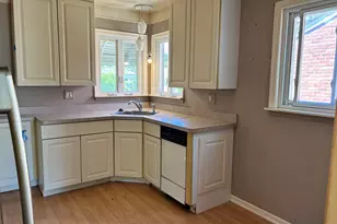 15464 Cameron St, Southgate, MI 48195 - Photo 7
