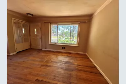 15464 Cameron Street, Southgate, MI 48195 - Photo 3