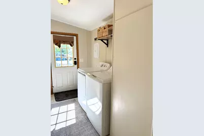 811 N Lavinia Street, Ludington, MI 49431 - Photo 47