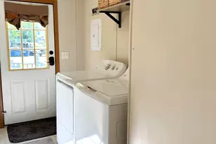 811 N Lavinia St, Ludington, MI 49431 - Photo 47
