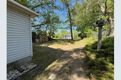 811 N Lavinia Street, Ludington, MI 49431 - Photo 37