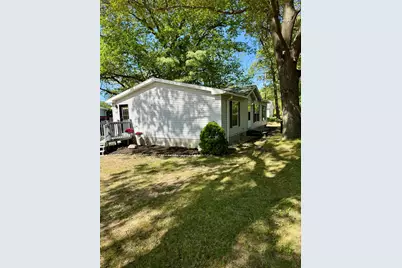 811 N Lavinia Street, Ludington, MI 49431 - Photo 45