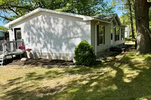 811 N Lavinia St, Ludington, MI 49431 - Photo 45