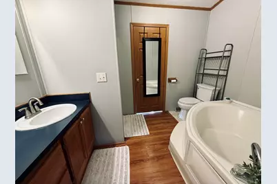 811 N Lavinia Street, Ludington, MI 49431 - Photo 49