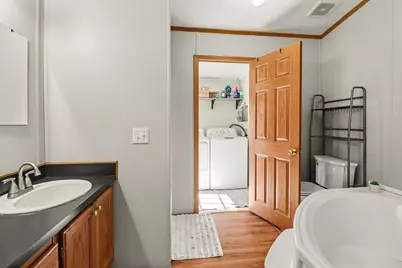 811 N Lavinia Street, Ludington, MI 49431 - Photo 27