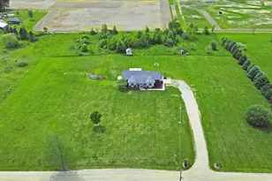 8860 Timber Ln, Charlotte, MI 48813 - Photo 23