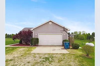 8860 Timber Lane, Charlotte, MI 48813 - Photo 19
