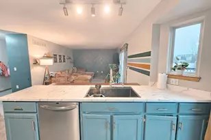 24279 Emily Dr, Trenton, MI 48183 - Photo 9