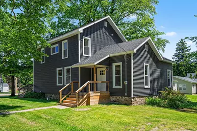 230 N Union Street, Ithaca, MI 48847 - Photo 1