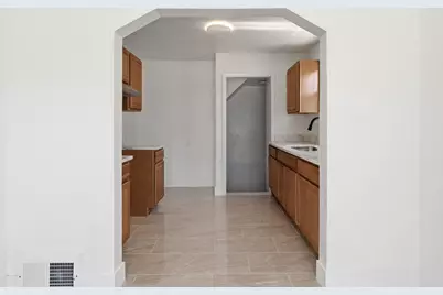 6816 Evergreen Road, Detroit, MI 48228 - Photo 9