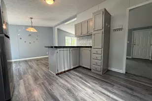 139 Pasadena Ave, Battle Creek, MI 49017 - Photo 11