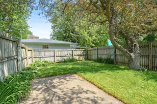 95 W Langley Road W, Battle Creek, MI 49015 - Photo 9