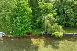 2114 Timber Ln, Brooklyn, MI 49230 - Photo 3