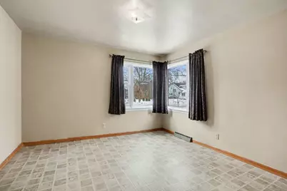 21 S Despelder Street, Grand Haven, MI 49417 - Photo 15