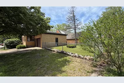 21 S Despelder Street, Grand Haven, MI 49417 - Photo 3