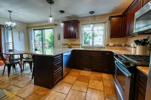 1583 Weymouth St, West Bloomfield, MI 48324 - Photo 13