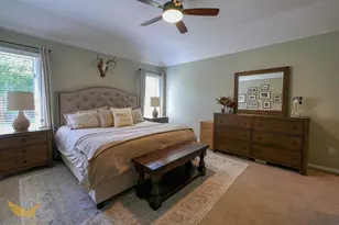 1583 Weymouth St, West Bloomfield, MI 48324 - Photo 17