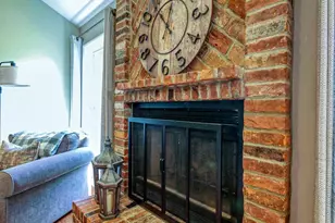 1583 Weymouth St, West Bloomfield, MI 48324 - Photo 9