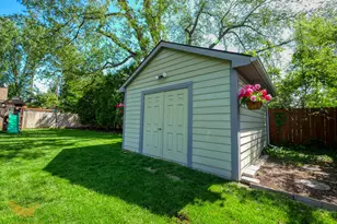 1583 Weymouth St, West Bloomfield, MI 48324 - Photo 39
