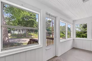 439 Madison St, Jackson, MI 49202 - Photo 3
