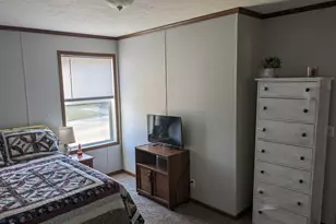 2732 Timmins St SW, Wyoming, MI 49519 - Photo 9