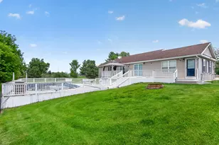 10740 Montview Dr, Jerome, MI 49249 - Photo 21