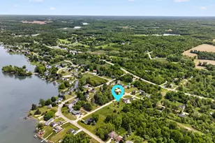 10740 Montview Dr, Jerome, MI 49249 - Photo 7