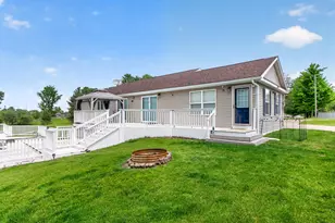 10740 Montview Dr, Jerome, MI 49249 - Photo 25