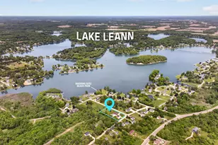 10740 Montview Dr, Jerome, MI 49249 - Photo 3