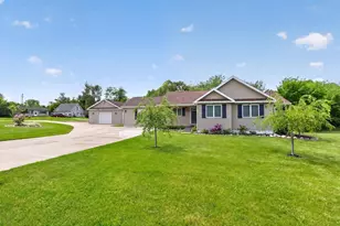 10740 Montview Dr, Jerome, MI 49249 - Photo 13