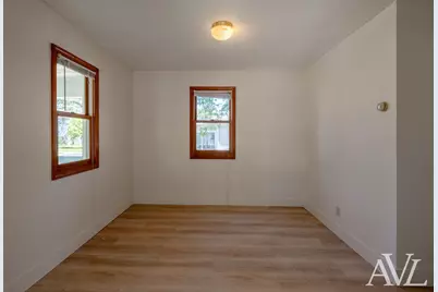 826 Lincoln Avenue NW, Grand Rapids, MI 49504 - Photo 13
