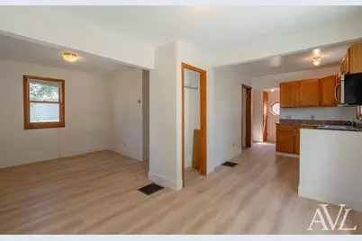 826 Lincoln Avenue NW, Grand Rapids, MI 49504 - Photo 7