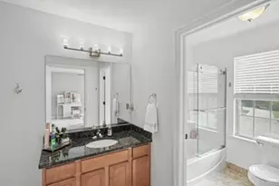 6147 Birchcrest Ln, Commerce Township, MI 48382 - Photo 29