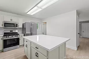 228 South St, Spring Lake, MI 49456 - Photo 11