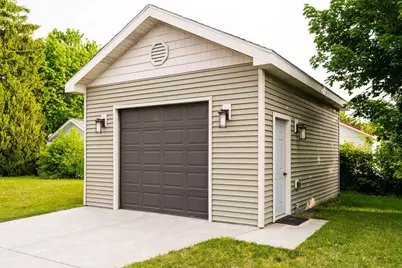 317 Monroe Street, South Haven, MI 49090 - Photo 49