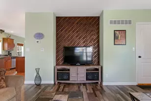 317 Monroe St, South Haven, MI 49090 - Photo 19
