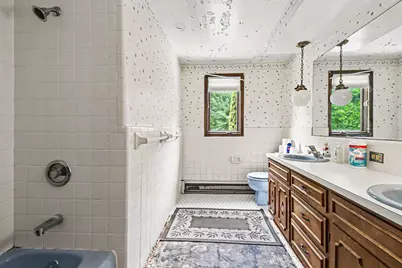 5269 Kenowa Avenue SW, Grandville, MI 49418 - Photo 17