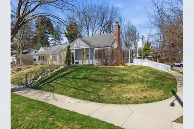 1102 Arborview Boulevard, Ann Arbor, MI 48103 - Photo 7