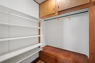 422 N Main St, Watervliet, MI 49098 - Photo 11