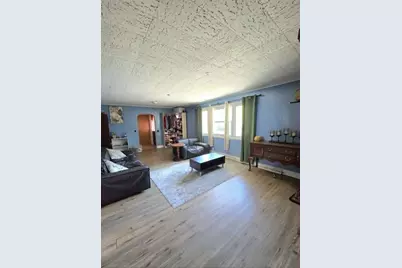 105 S Prospect Street, Saint Johns, MI 48879 - Photo 9