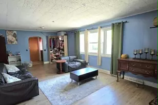 105 S Prospect St, Saint Johns, MI 48879 - Photo 9