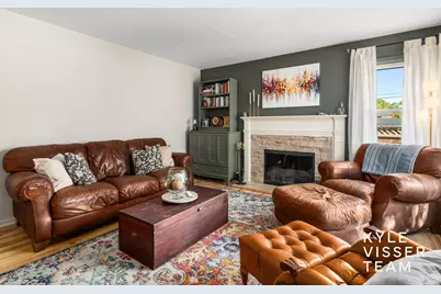 805 Rosewood Avenue SE, East Grand Rapids, MI 49506 - Photo 3