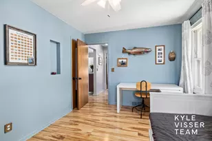 805 Rosewood Ave SE, East Grand Rapids, MI 49506 - Photo 13
