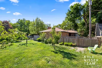 805 Rosewood Avenue SE, East Grand Rapids, MI 49506 - Photo 27