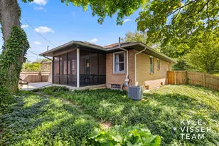 805 Rosewood Ave SE, East Grand Rapids, MI 49506 - Photo 25