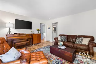 805 Rosewood Ave SE, East Grand Rapids, MI 49506 - Photo 5